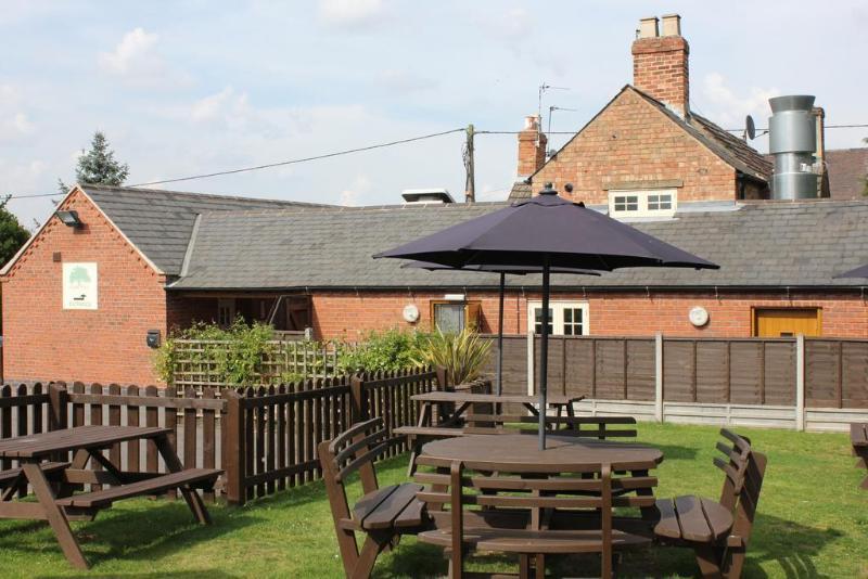 The Royal Oak Hotel Loughborough Eksteriør billede